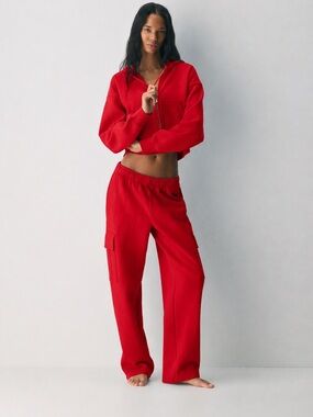 Aritzia TNA Sweatfleece Cozy Fleece Mega Cargo Sweatpants